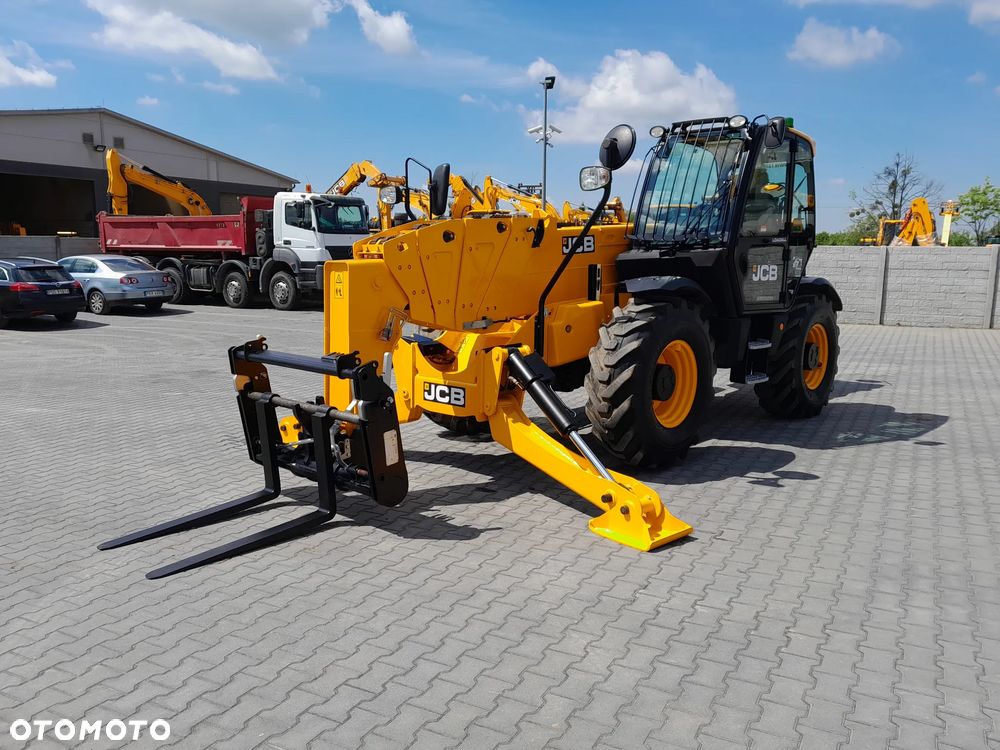JCB 540-200 2023r - 5