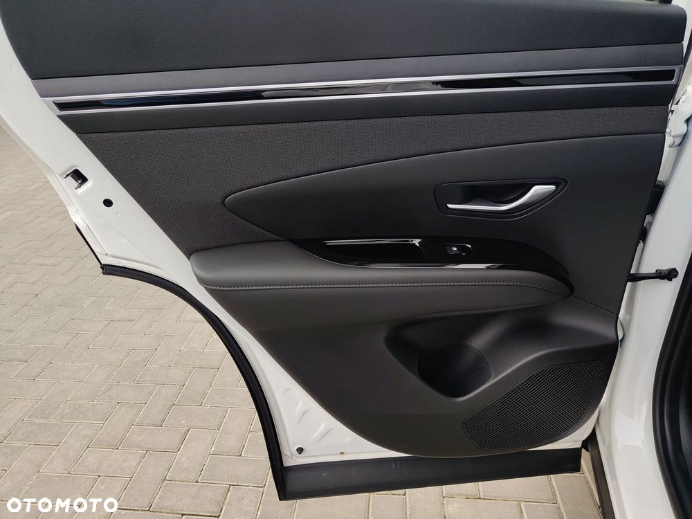 Hyundai Tucson 1.6 T-GDi HEV Executive Final Edition 2WD - 30