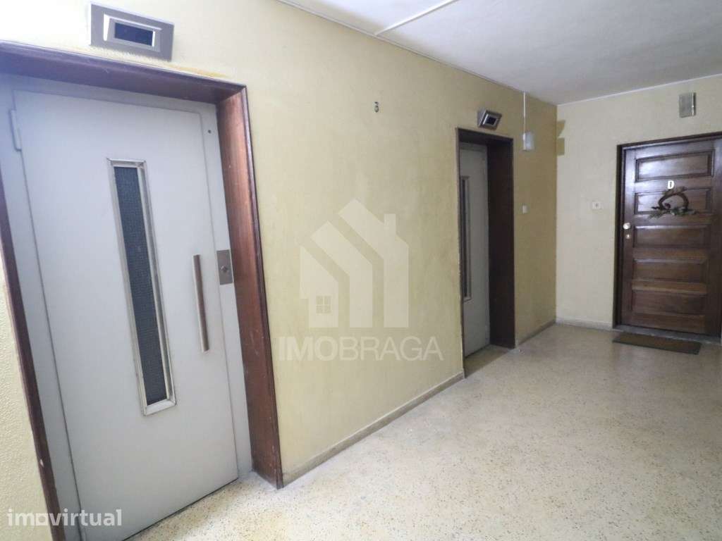 Arrendamento Apartamento T2 em S. Vitor - Grande imagem: 5/21