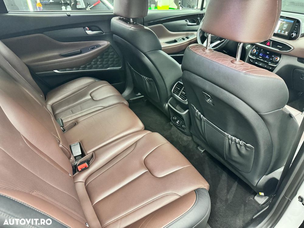 Hyundai Santa Fe 2.2 CRDi 4WD 8AT Luxury - 11