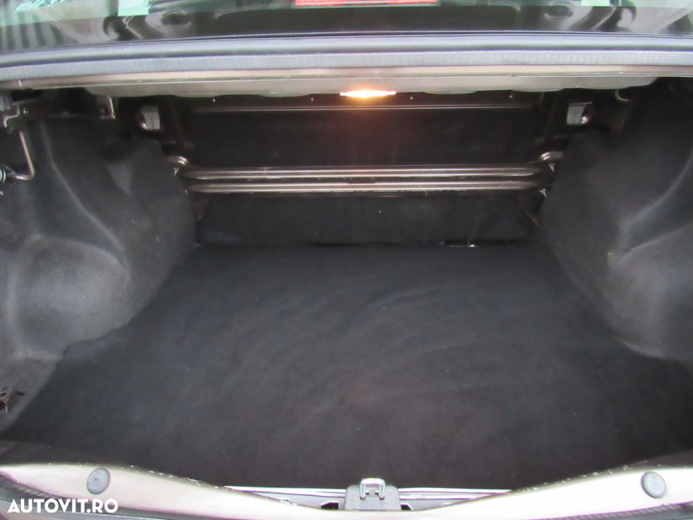 Dacia Logan 1.5 Blue dCi SL PLUS - 9