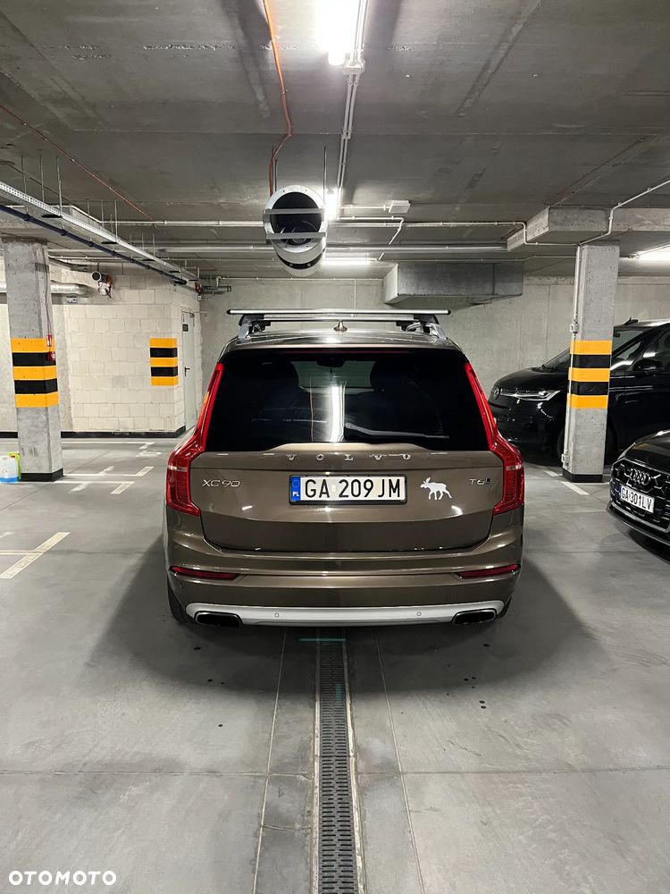 Volvo XC 90 T6 AWD Momentum 7os - 9