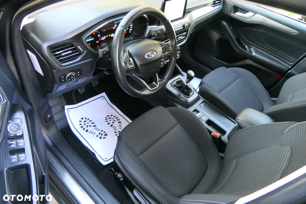 Ford Focus 1.5 EcoBlue STart-Stopp-System TITANIUM - 17