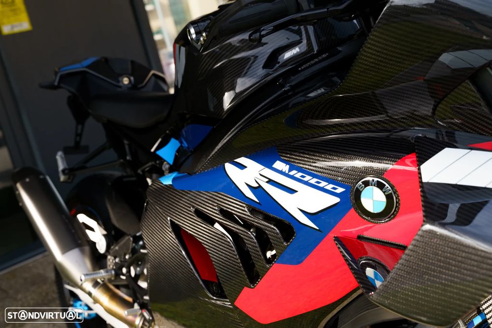 BMW M 1000 RR - 11
