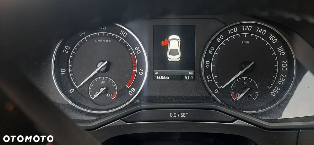 Skoda Superb 2.0 TSI Ambition DSG - 7