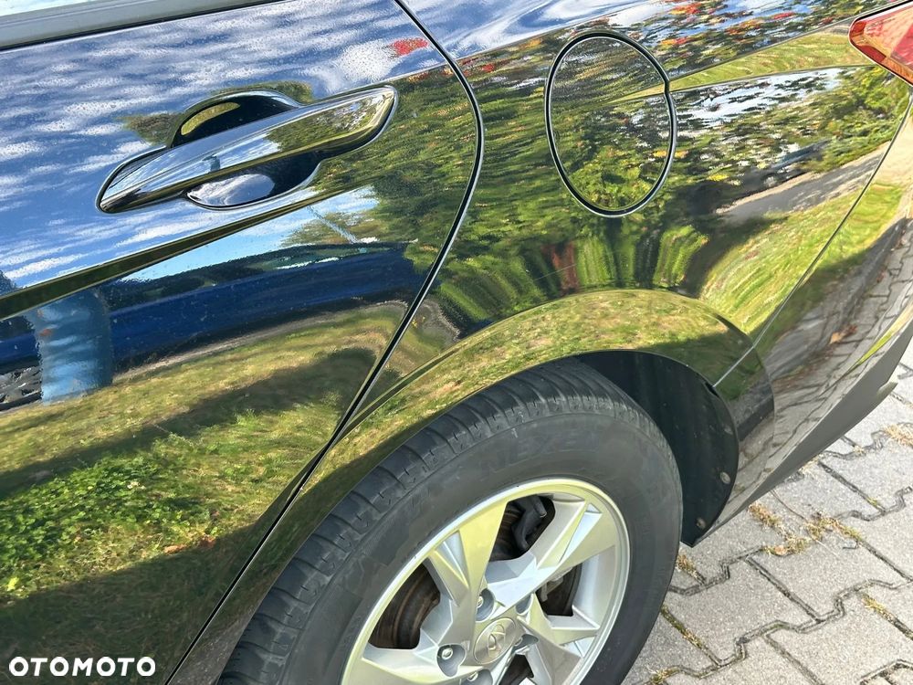 Hyundai Elantra 1.6 Modern CVT - 33