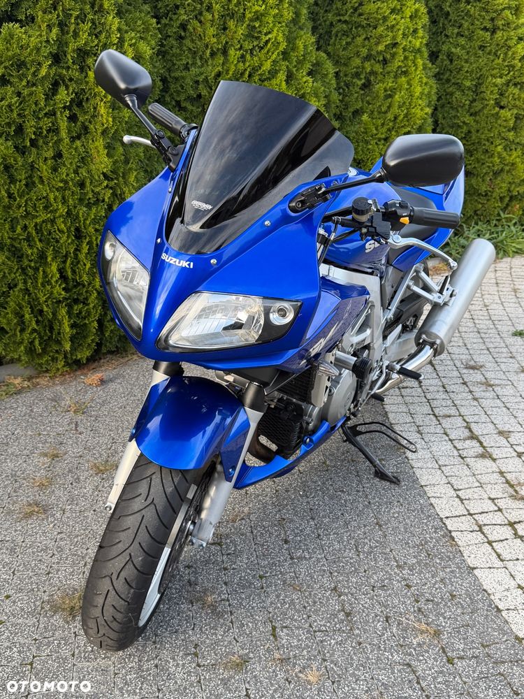 Suzuki SV - 18