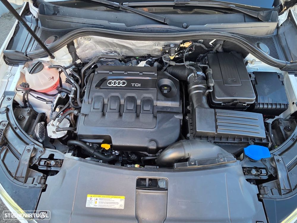 Audi Q3 2.0 TDI quattro S tronic sport - 34