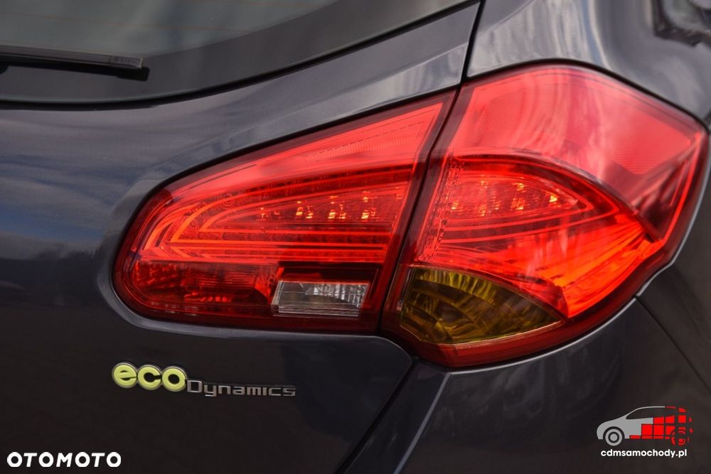 Kia Ceed - 14