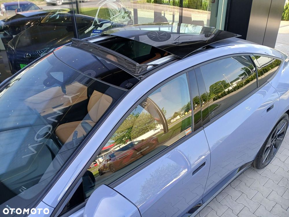 Lexus ES - 7