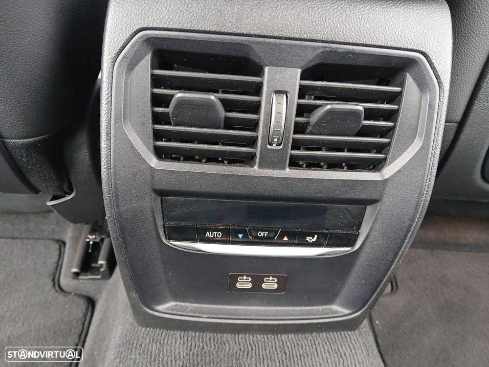 BMW 318 d Auto - 14