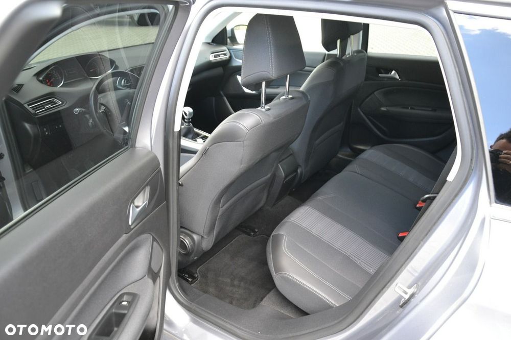 Peugeot 308 - 14
