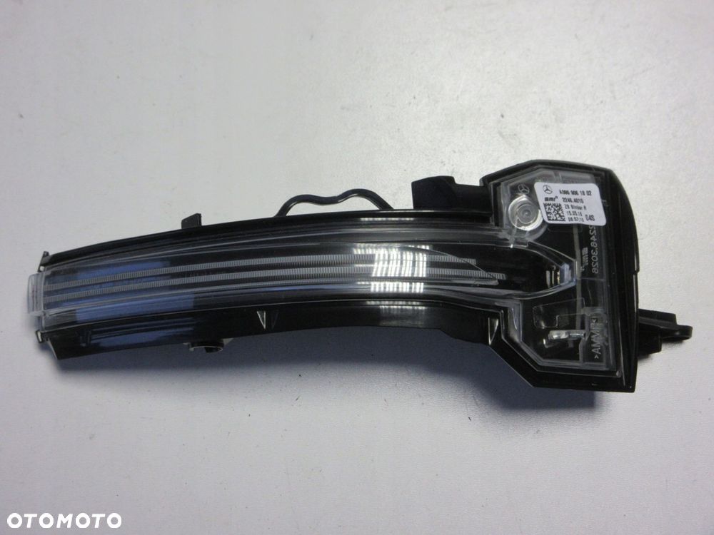 mercedes a w177 prawy kierunkowskaz lusterka a0999061802 - 1