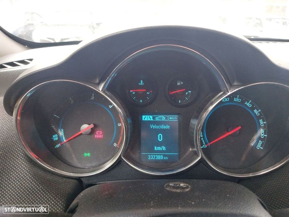 Chevrolet Cruze SW 1.7 VCDi LT - 6