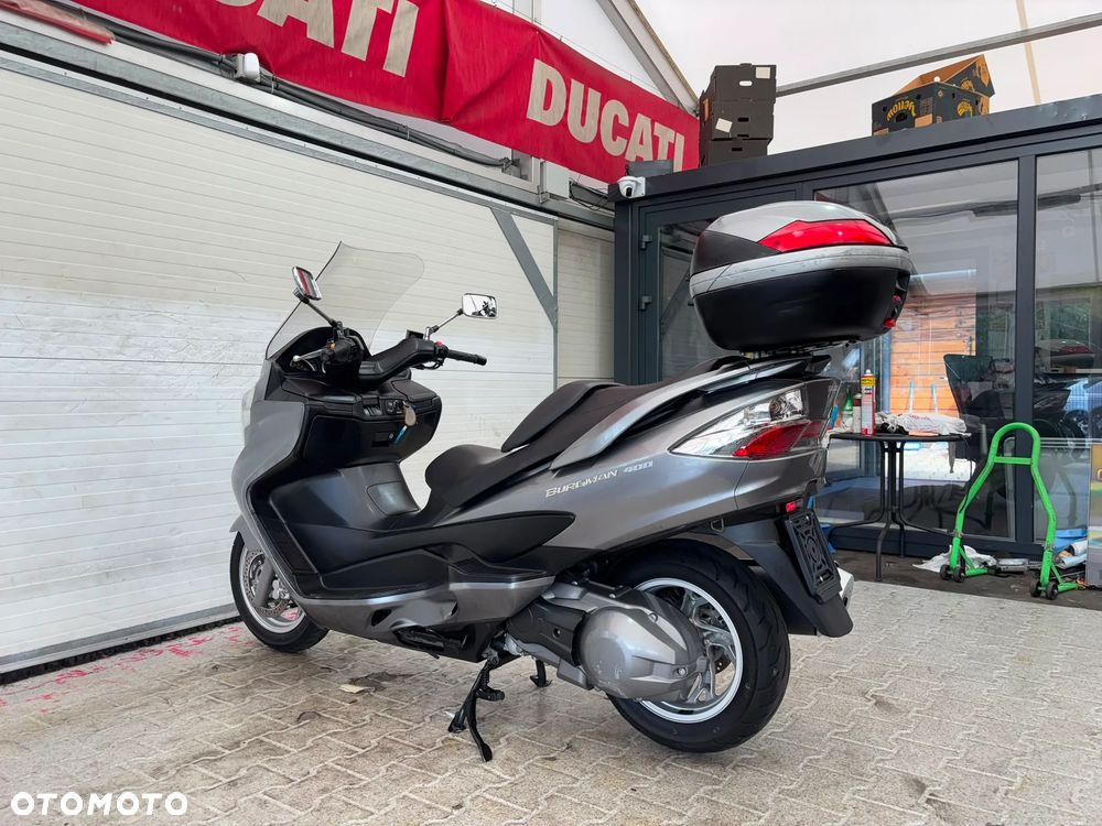 Suzuki Burgman - 9