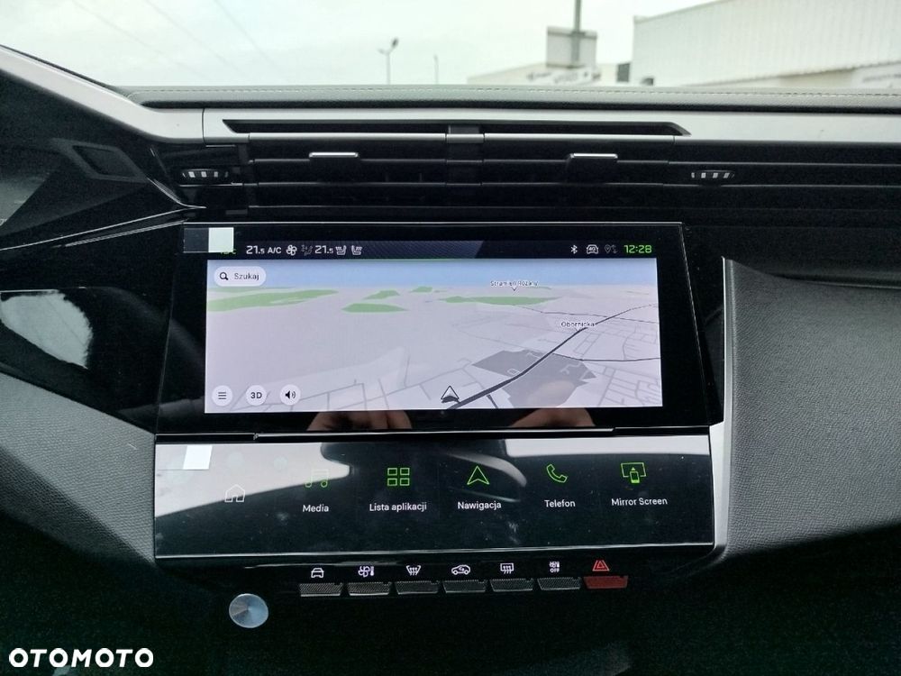 Peugeot 408 - 30
