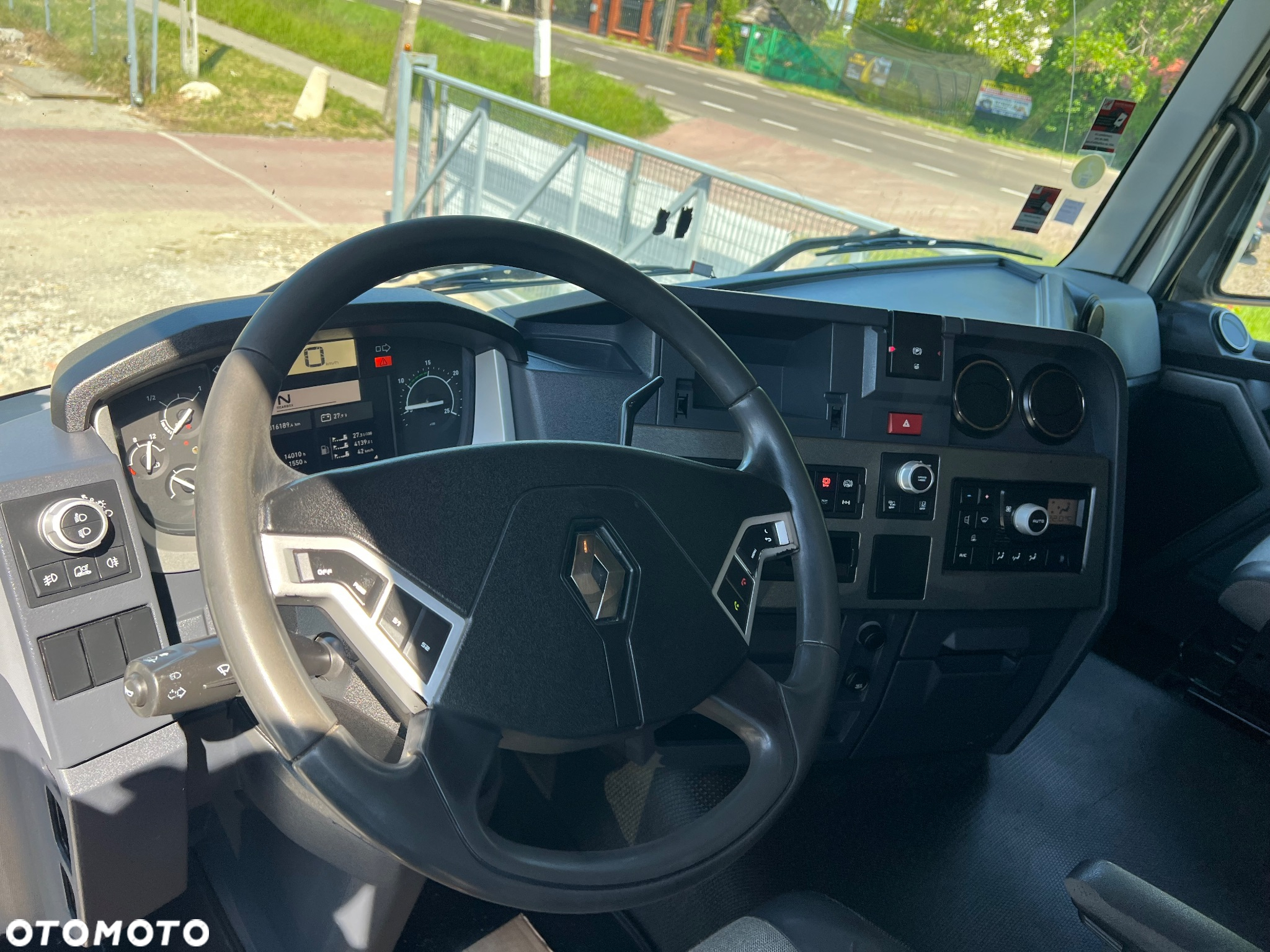 Renault T460 - 24