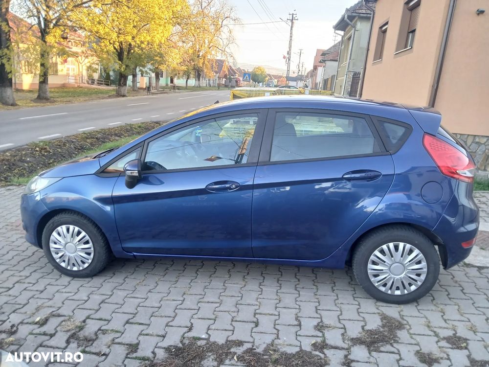 Ford Fiesta 1.25 Ambiente - 11