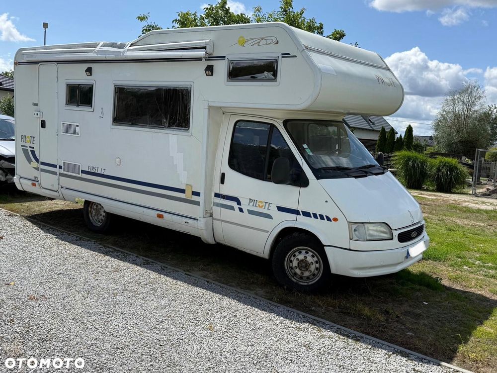 Ford Transit - 1