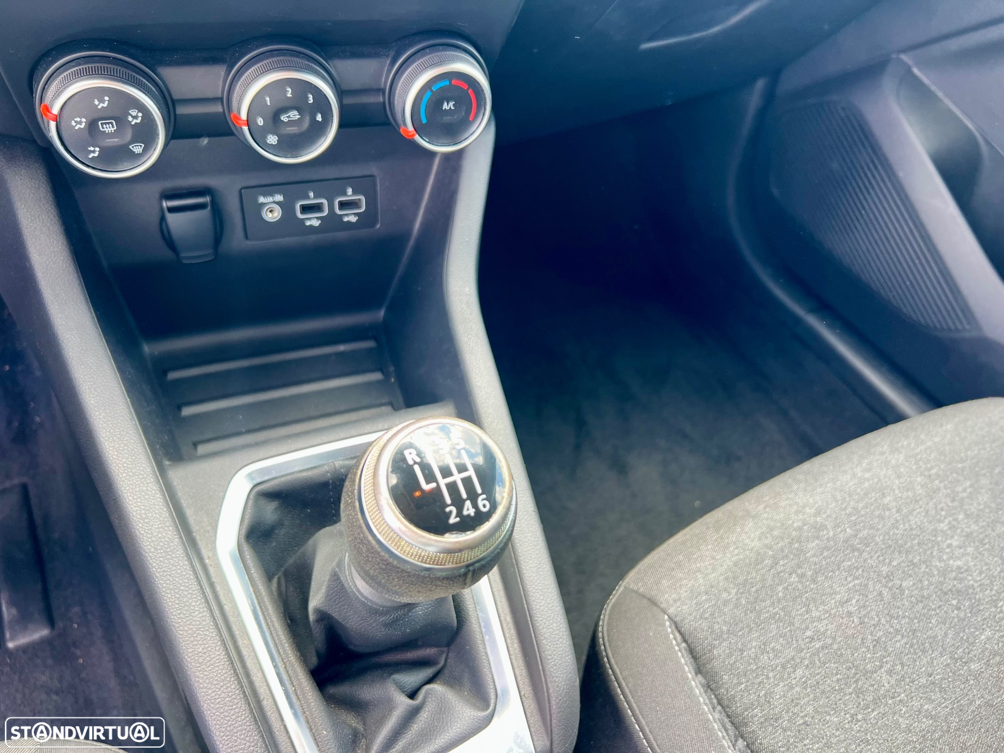 Renault Clio 1.5 Blue dCi Intens - 12