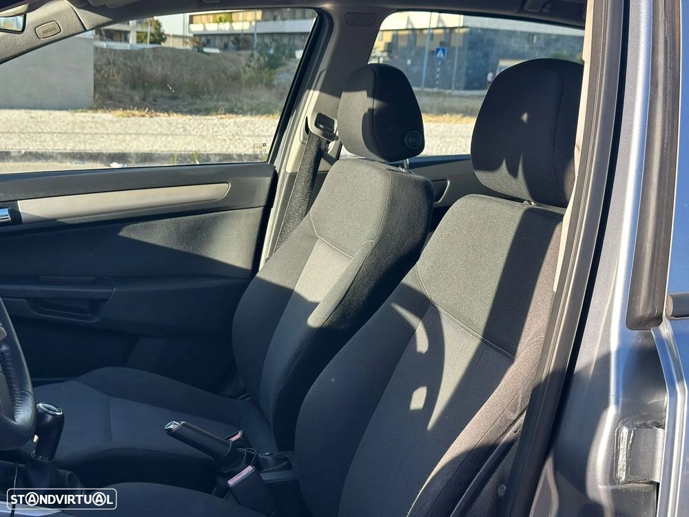 Opel Astra 1.3 CDTi Cosmo - 19