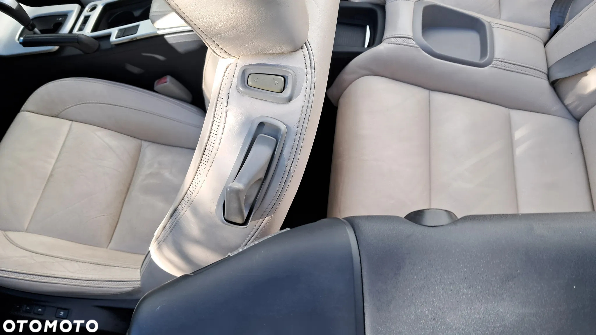 Volvo C70 T5 Kinetic - 25