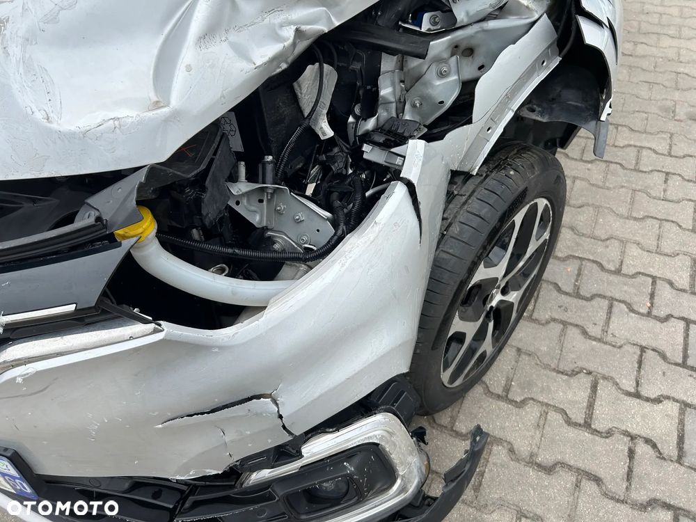 Renault Captur - 13