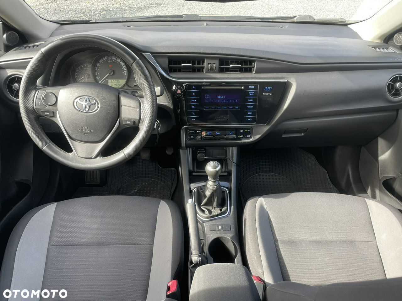 Toyota Auris 1.6 Classic Plus - 22