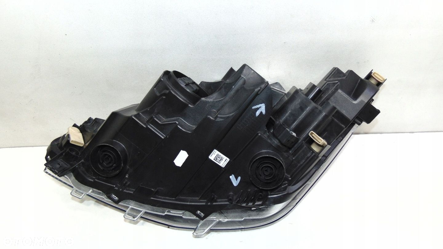 Lampa prawa przód SEAT IBIZA V 5 LIFT 6F 22- - 6