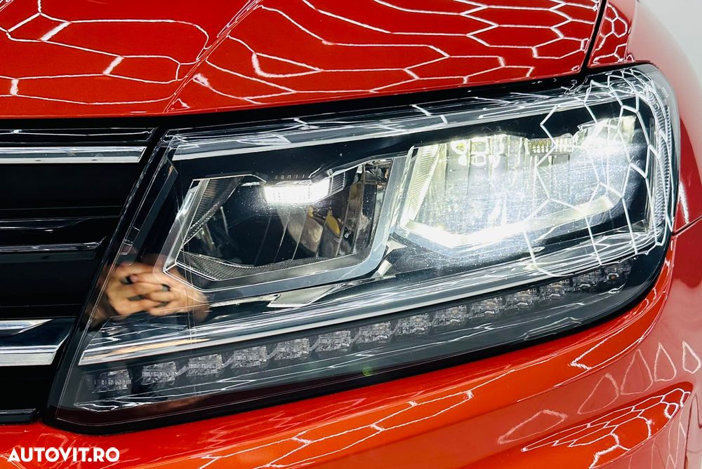 Volkswagen Tiguan 2.0 TDI 4Mot DSG Highline - 9