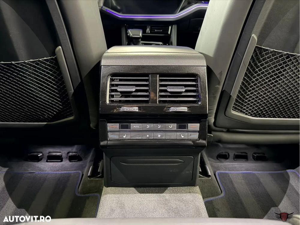 Volkswagen Touareg V6 TSI eHybrid PHEV R - 15