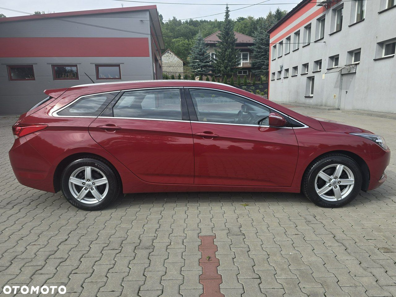 Hyundai i40 Kombi blue 1.6 Trend - 7