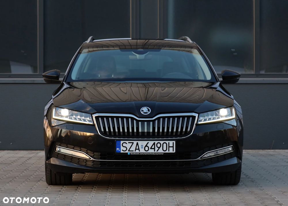 Skoda Superb 2.0 TDI DSG Premium Edition - 36