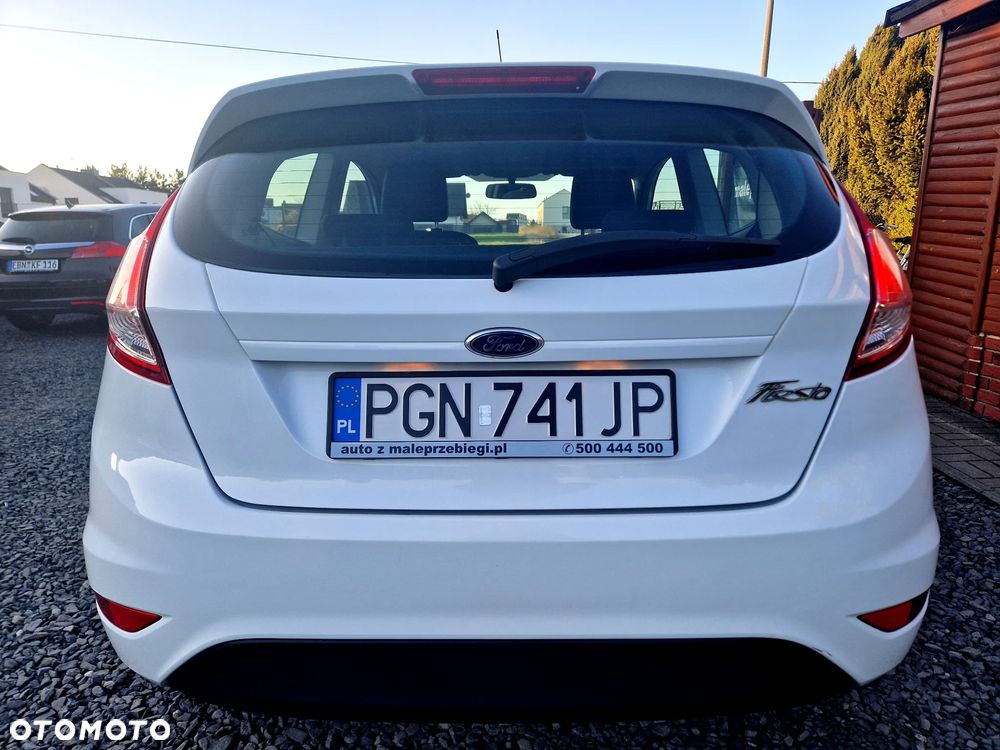 Ford Fiesta - 10