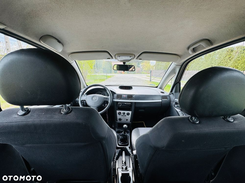 Opel Meriva 1.6 16V Cosmo - 14
