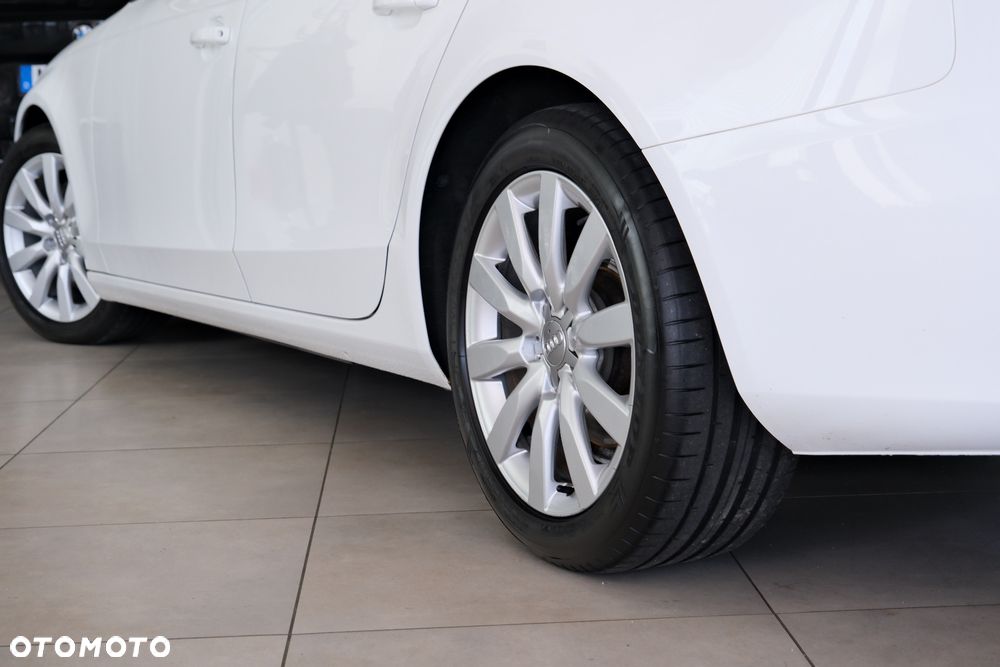 Audi A4 Avant - 12