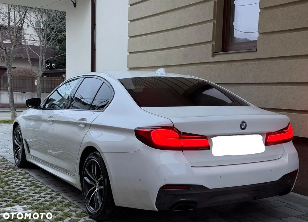 BMW Seria 5 520d xDrive Sport Line sport - 4