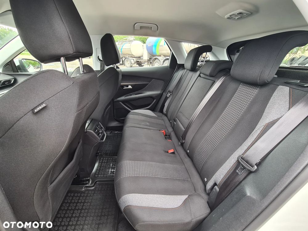 Peugeot 3008 1.5 BlueHDi Active S&S - 25