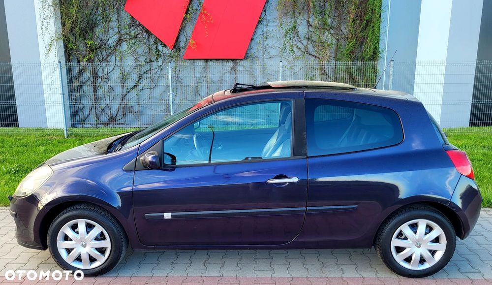 Renault Clio 1.5 dCi Expression - 12