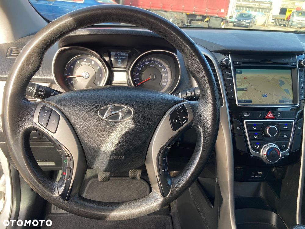 Hyundai i30 - 15
