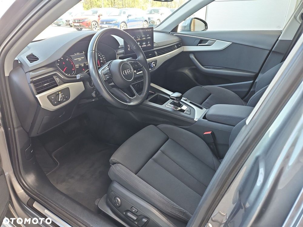 Audi A4 Limousine 45 TFSI mHEV Quattro Advanced S tronic - 10