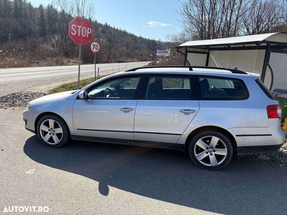 Volkswagen Passat 2.0 TDI Trendline DPF DSG - 4