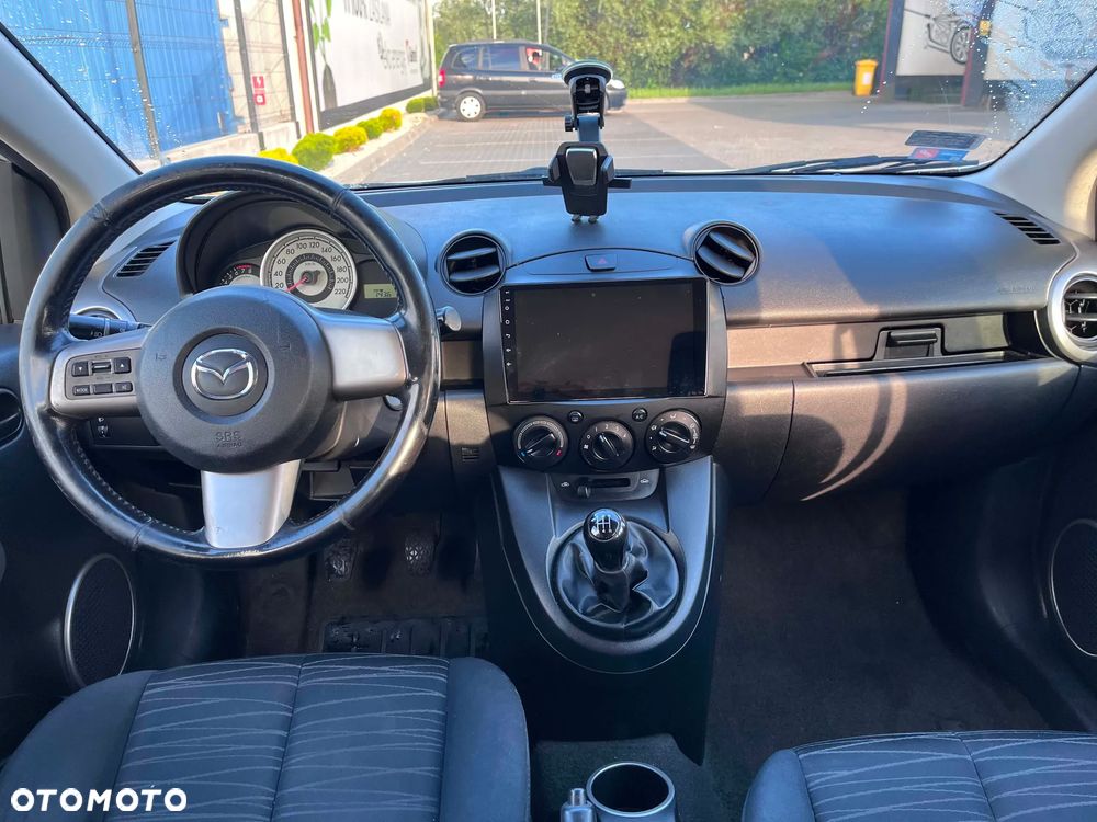 Mazda 2 1.3 Independence - 10
