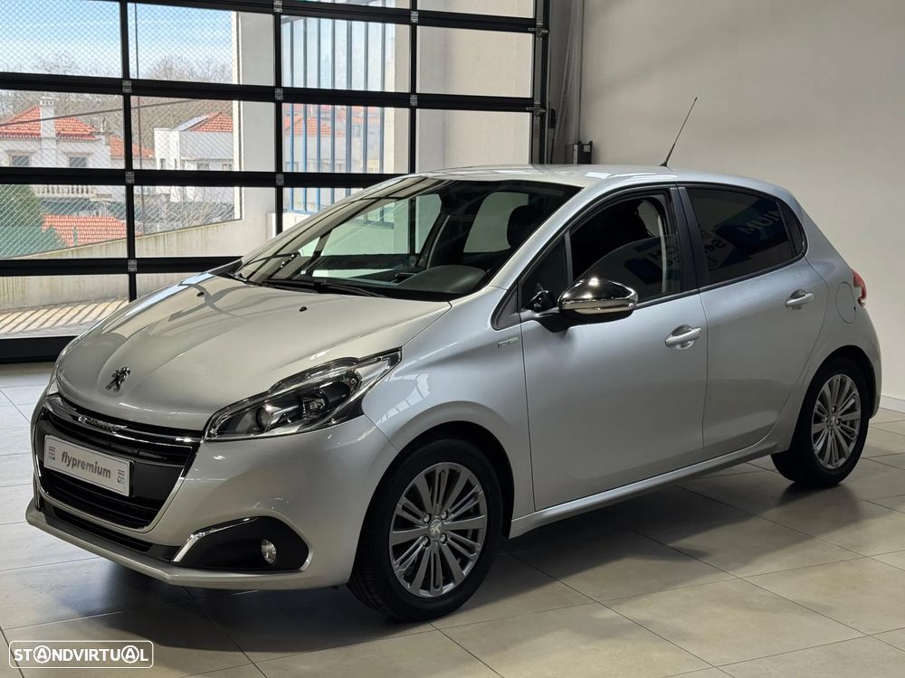 Peugeot 208 1.2 PureTech Style - 4
