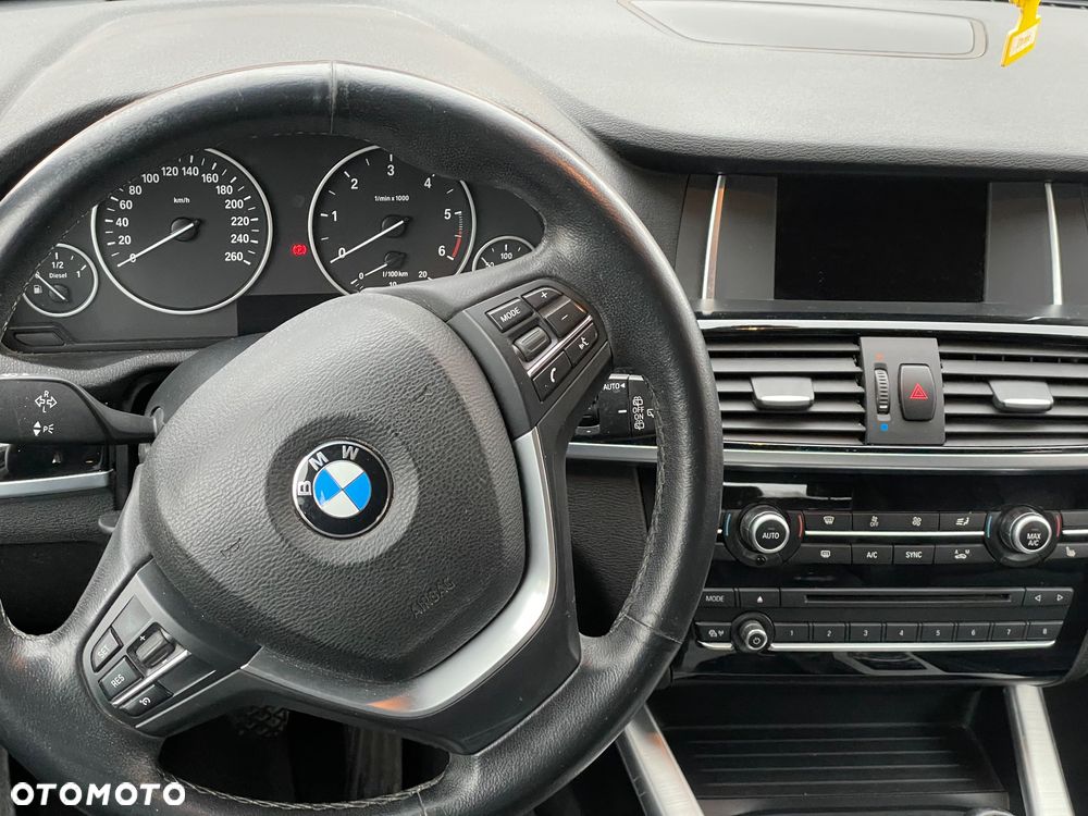 BMW X3 sDrive18d xLine - 10