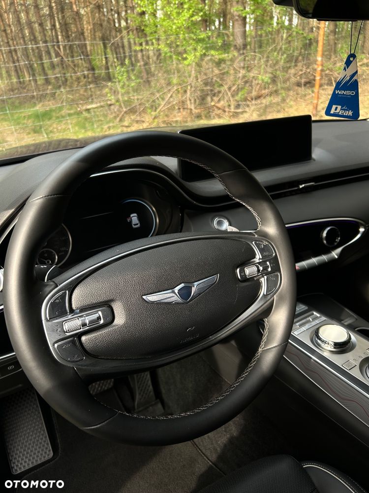Genesis GV70 - 21
