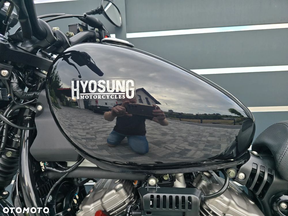 Hyosung GV - 24