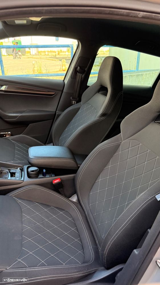 Skoda Karoq 2.0 TDI Sportline - 13