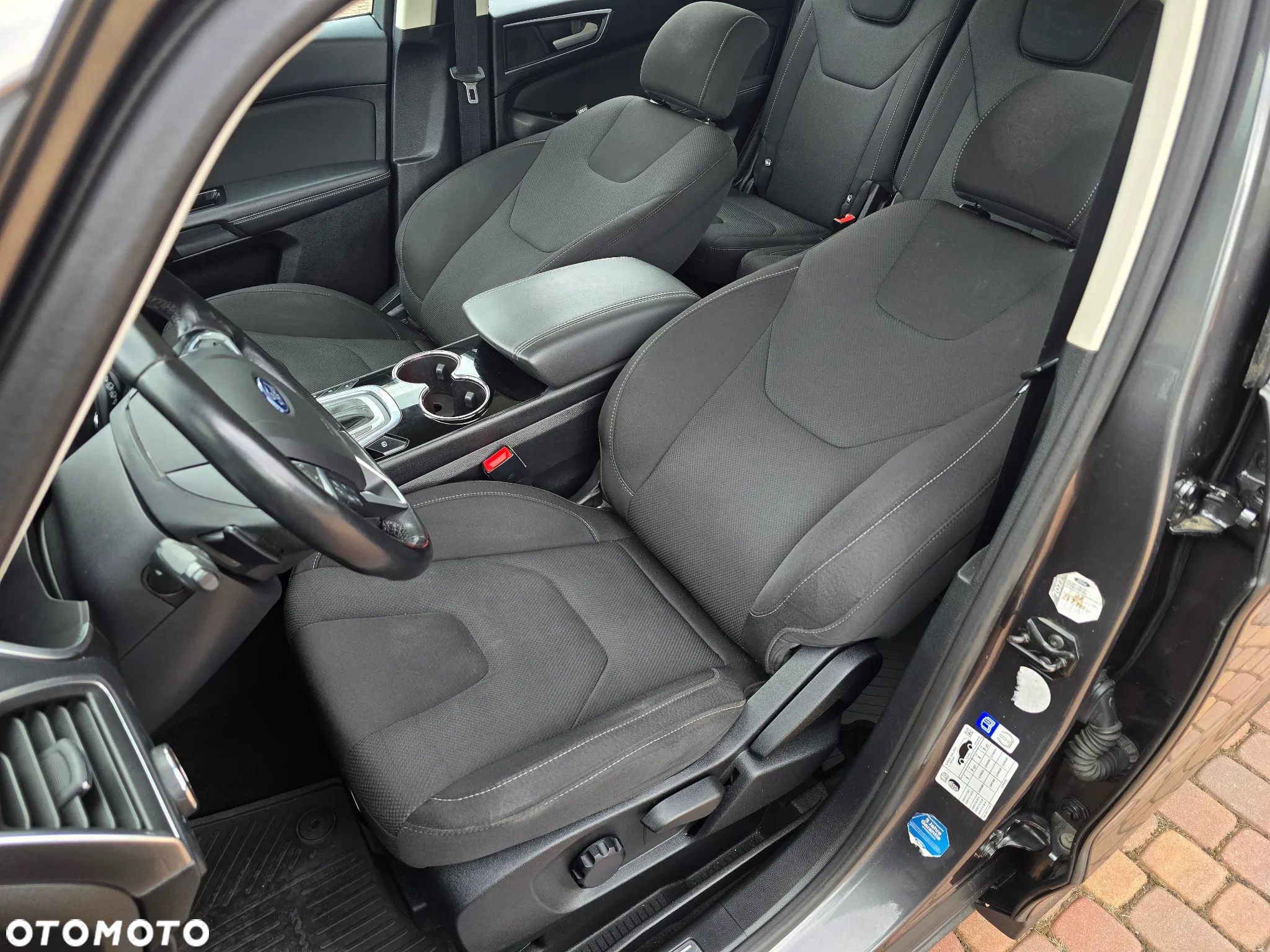Ford S-Max 2.0 TDCi Titanium PowerShift - 28