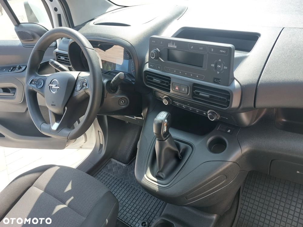 Opel Combo Life 1.5 CDTI Enjoy S&S - 24